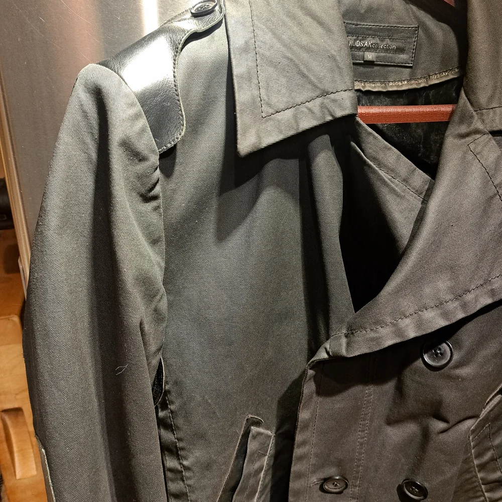 RUDSAK Black Jacket with Classic Collar - Picture 4 of 9